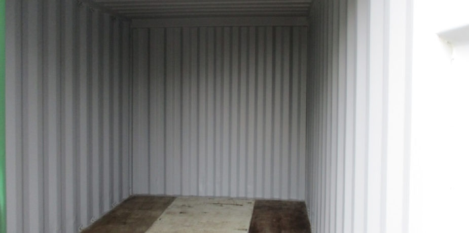  15ft used refurbished container - internal view	