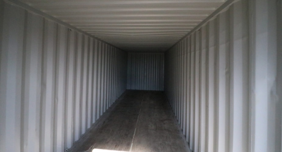  30ft Used Refurbished Storage Container - Internal view	