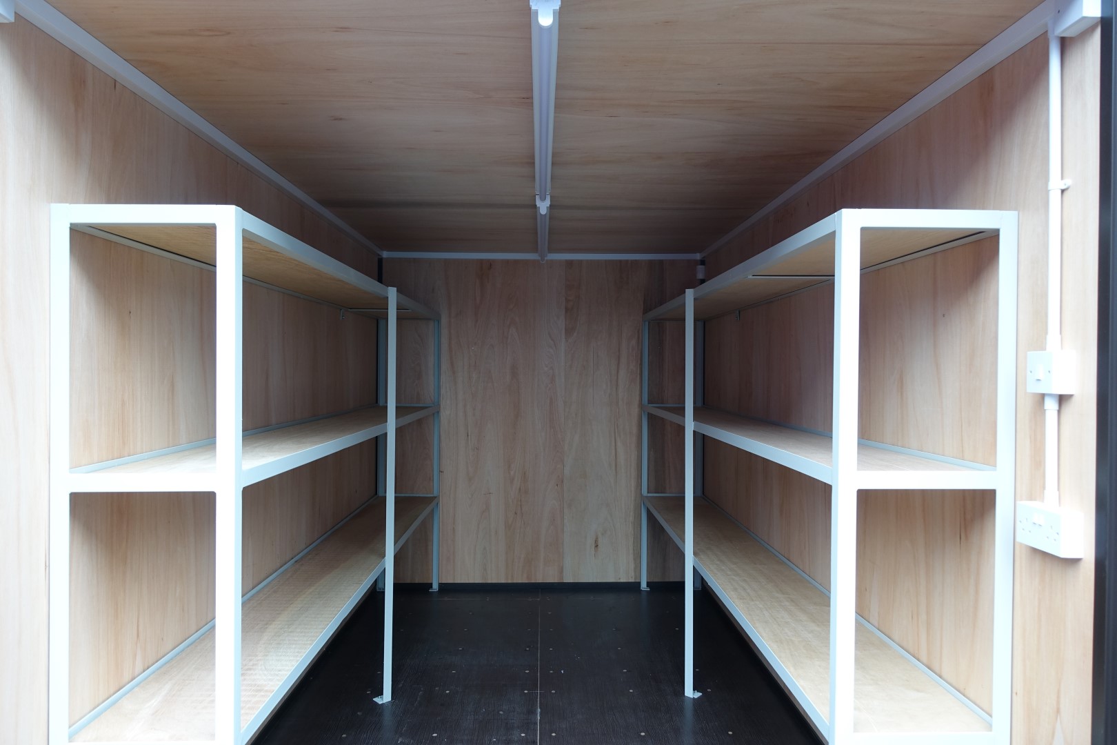 20ft High Security Alarmed Shipping Container for Ammunition Storage